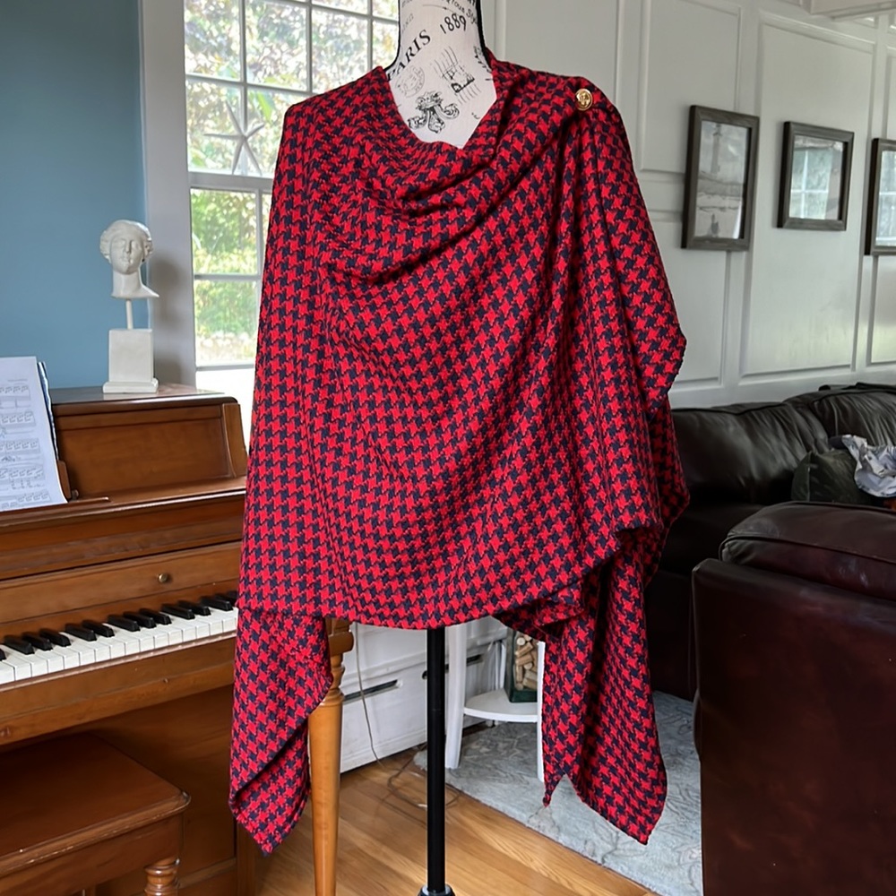 Wrap Shawl Red and Navy Houndstooth with Gold Button